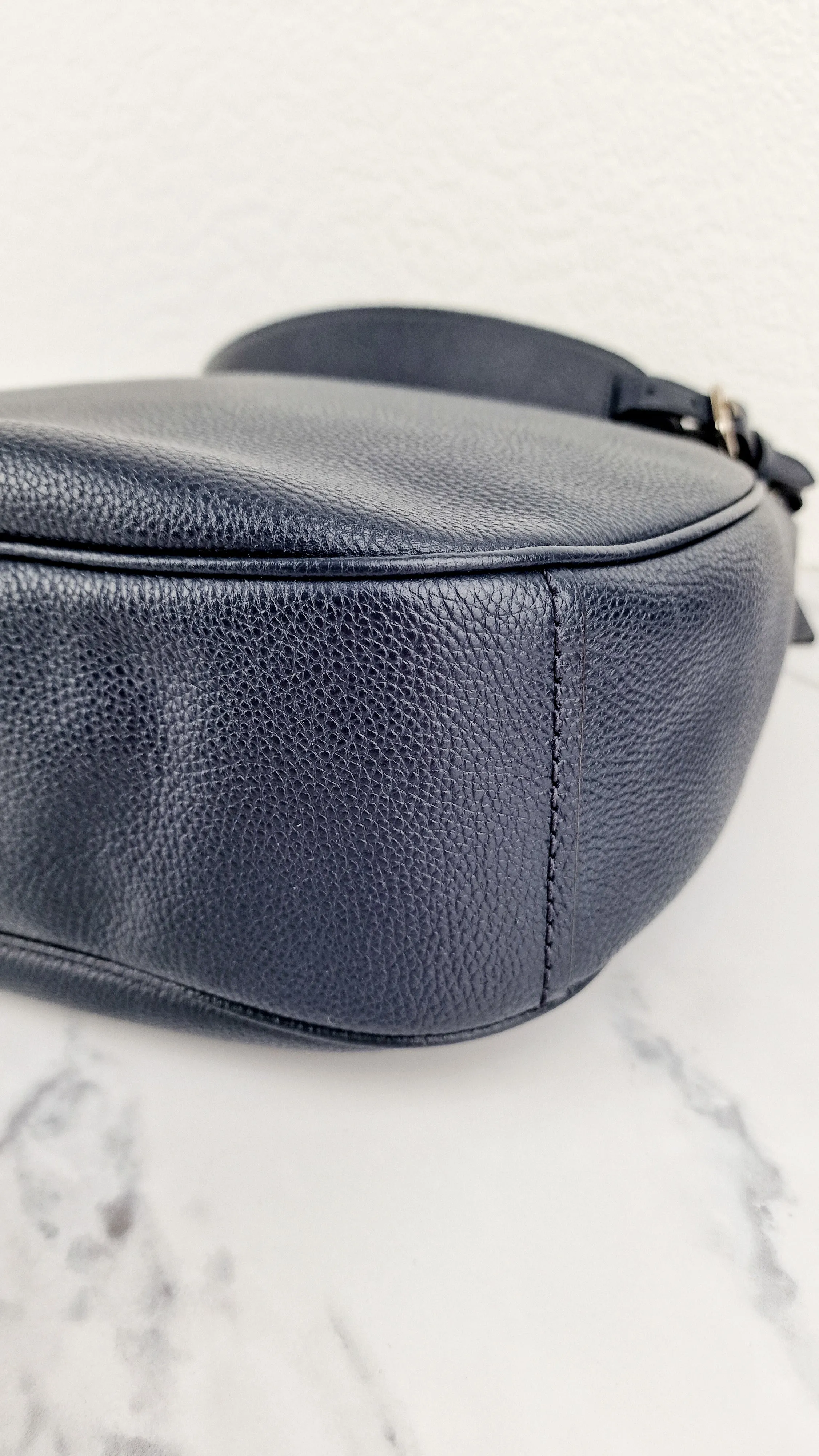 Coach Sutton Hobo Bag in Navy Blue Pebble Leather - Shoulder Bag - Coach 35593