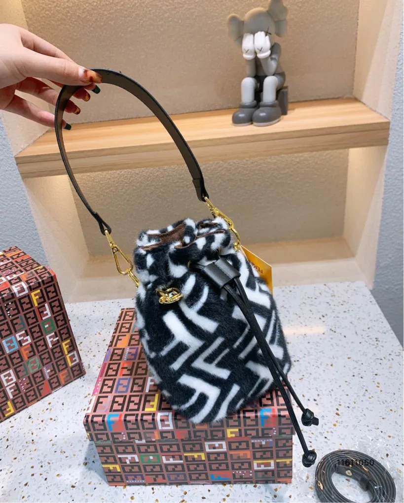 Fendi Fur woman Handbag